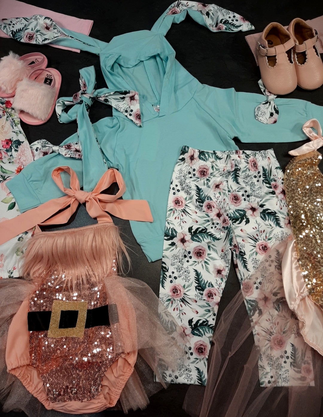 Blue Bunny Floral 10001010