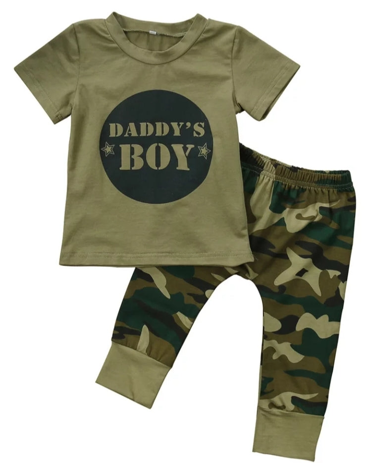 Daddy's Boy T-shirt and Camo Pants 200040