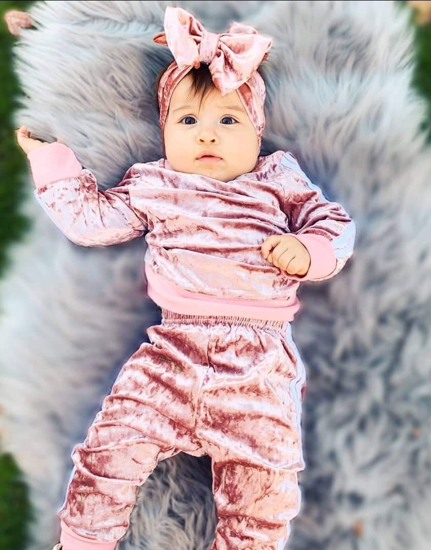 Pink Velvet Tracksuit 1000311