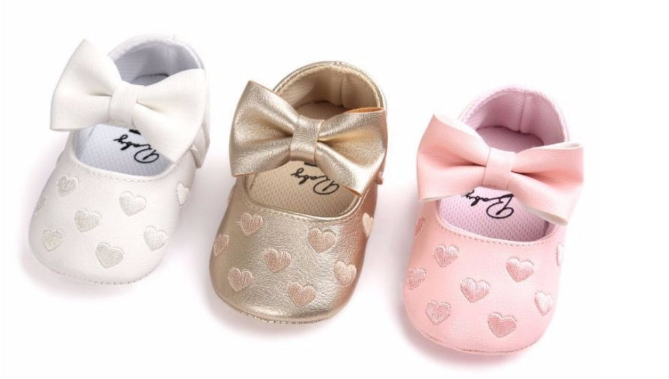 Gold Pumps with Hearts and Bow
