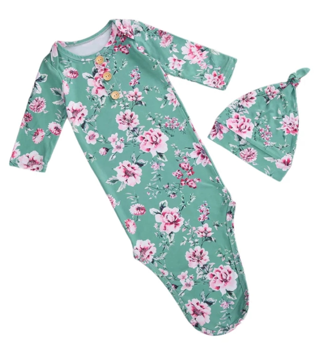 Knotted Swaddle Sleeping Bag and Hat Mint Floral