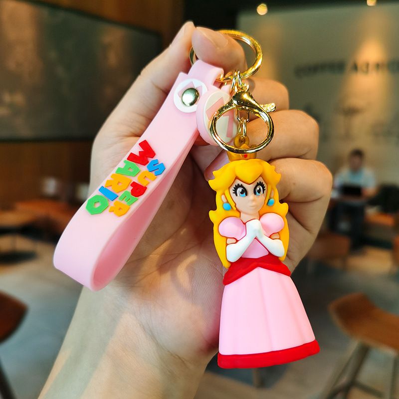 Princess Peach keyring
