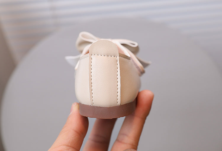Girls Hook-and-Loop Ivory Leather Flats