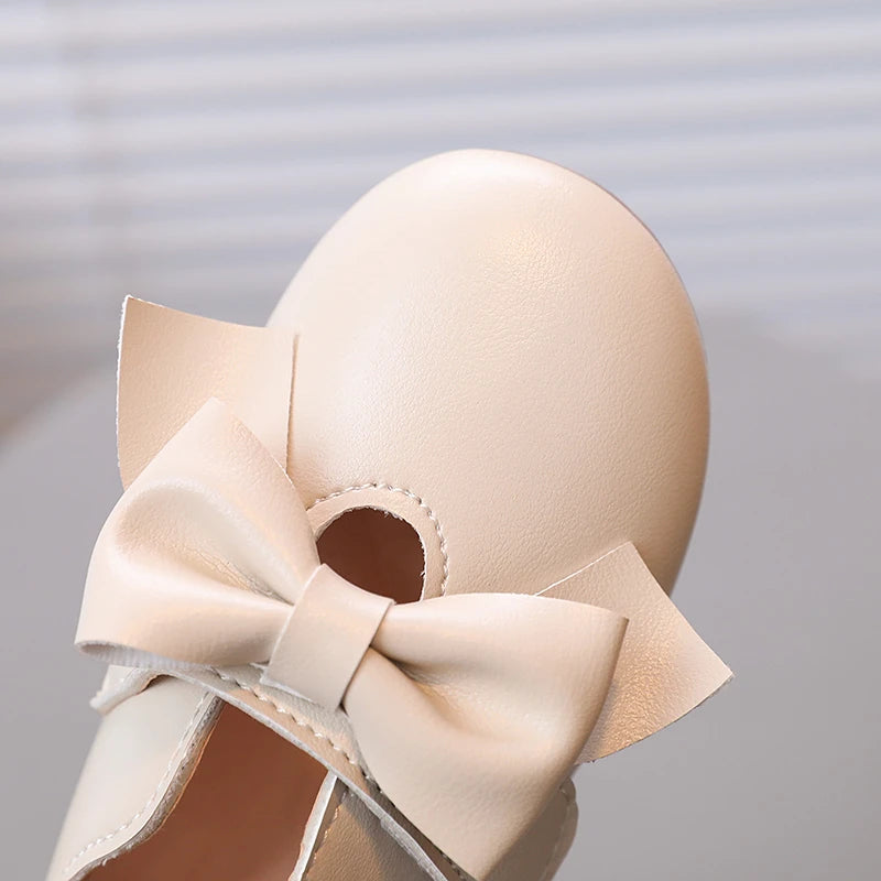 Girls Hook-and-Loop Ivory Leather Flats