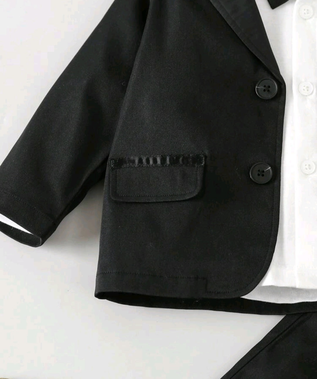 4PCS Gentleman Suit Black and White