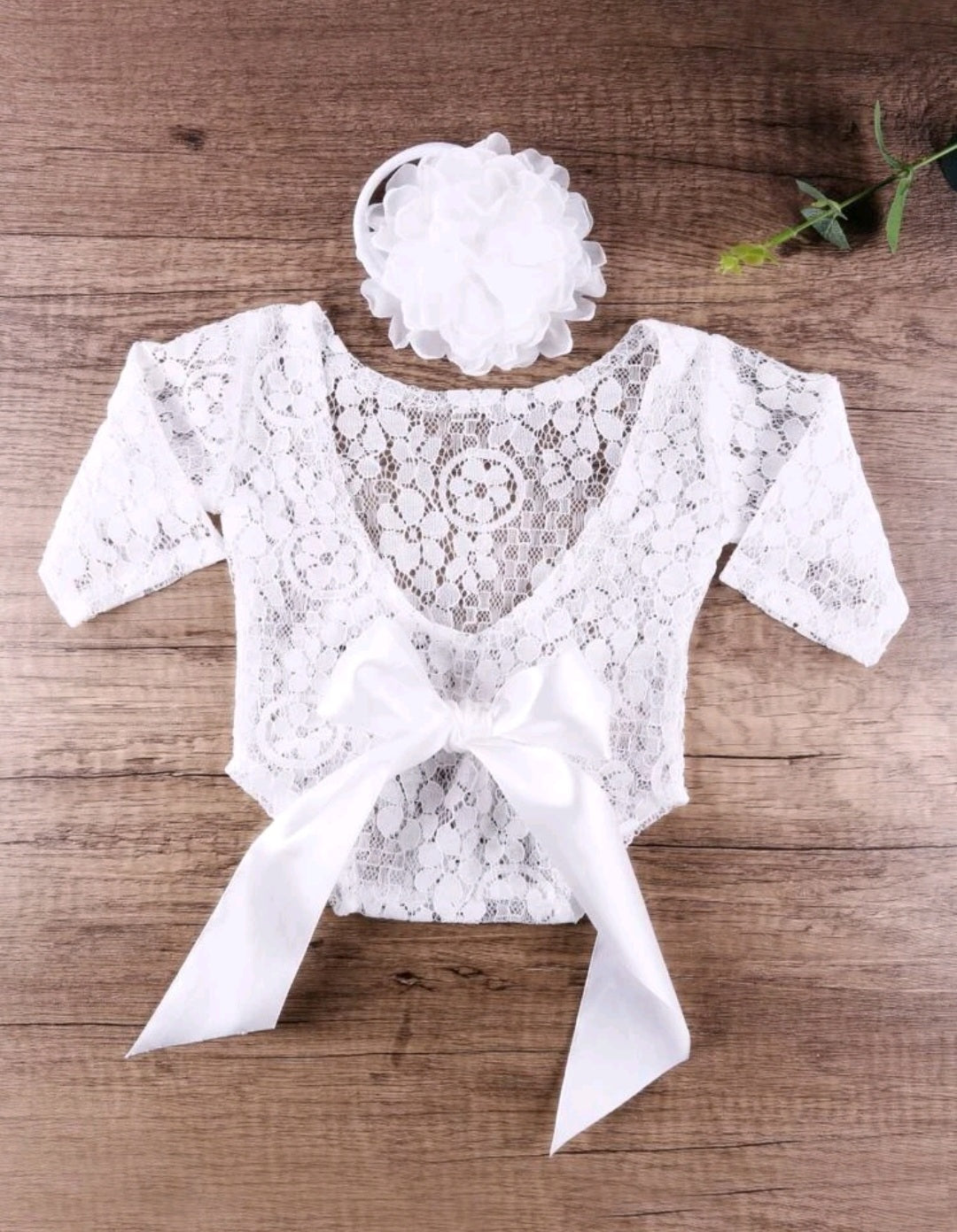 Lace Photoshoot Consume White