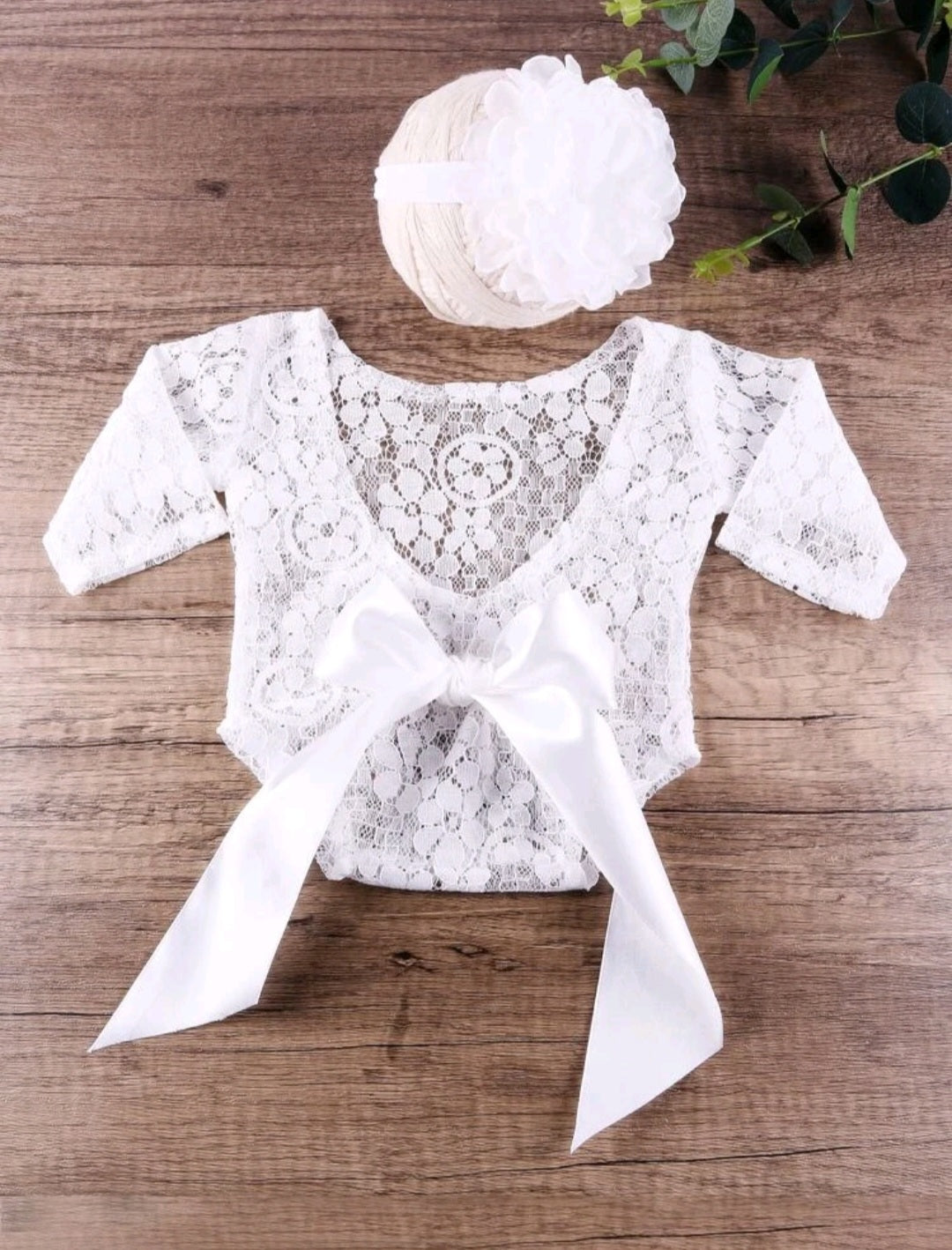 Lace Photoshoot Consume White