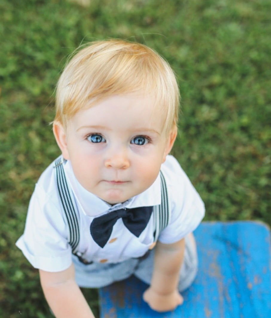 Gentleman Suit White Short Sleeve Shirts with Shorts, Suspenders and Bowtie
