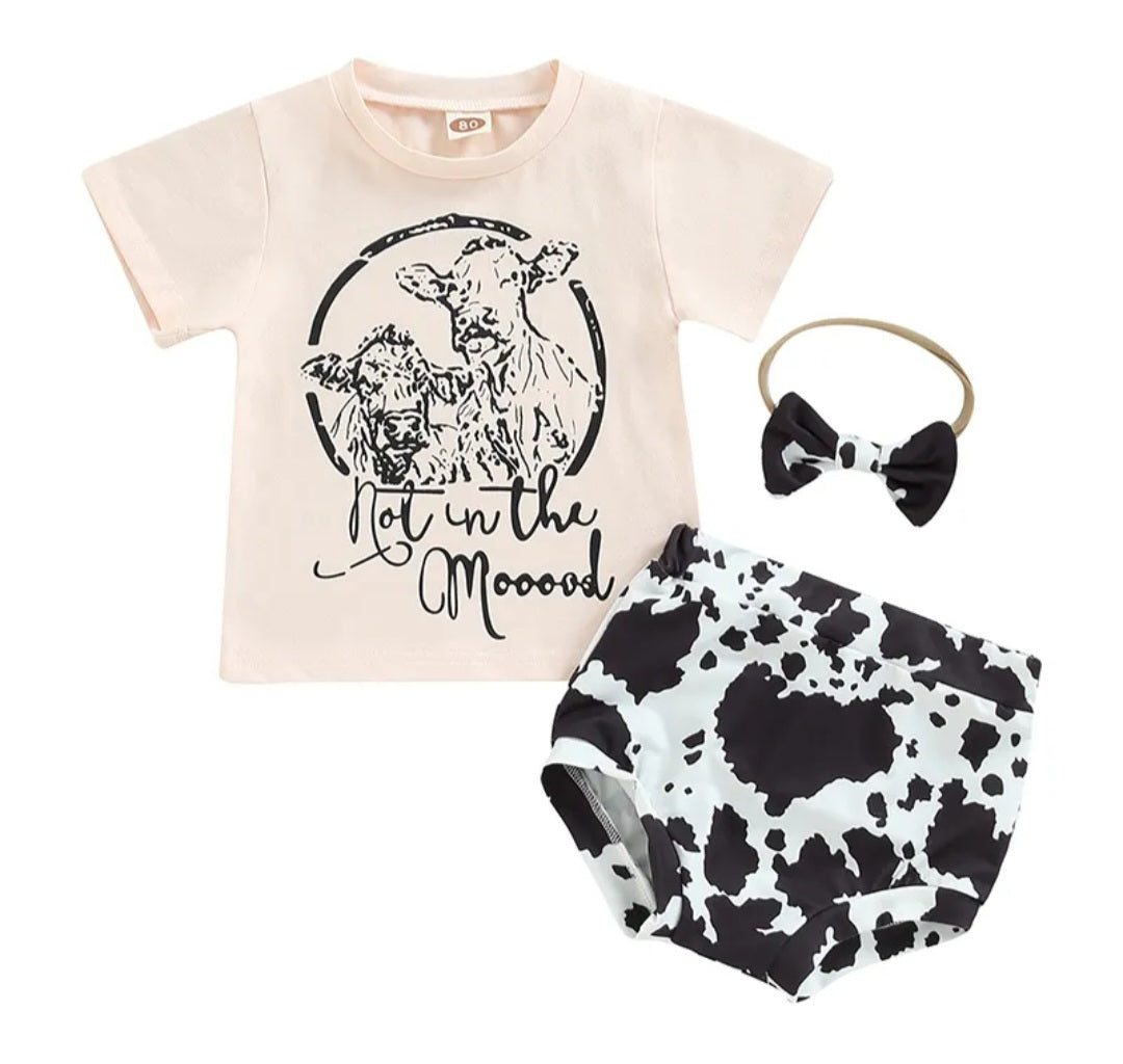 Not In The Mooood, T-shirt with Cow Print Bloomer and Headband