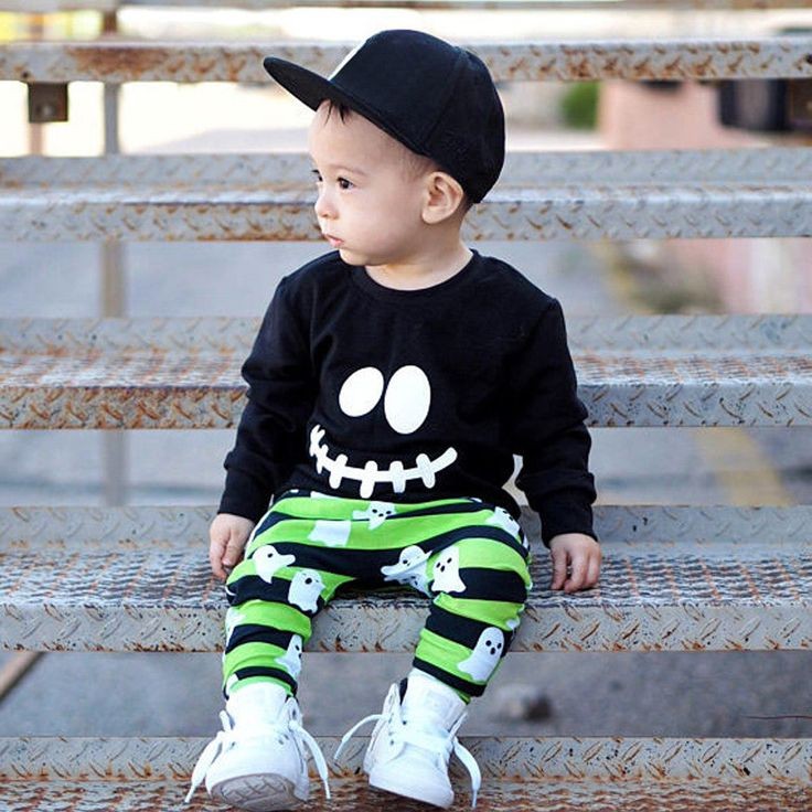 Ghost Black and Green 2PSC Outfit
