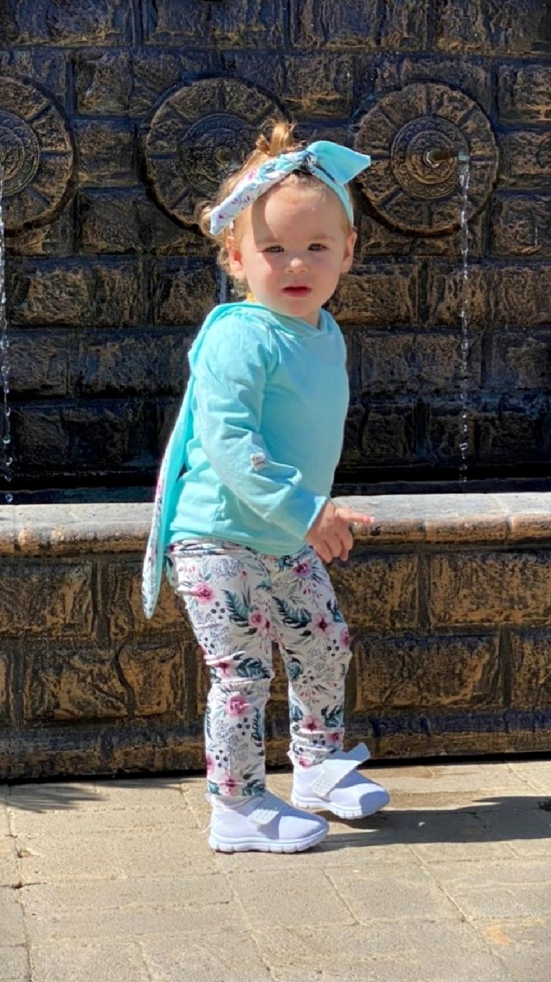 Blue Bunny Floral 10001010