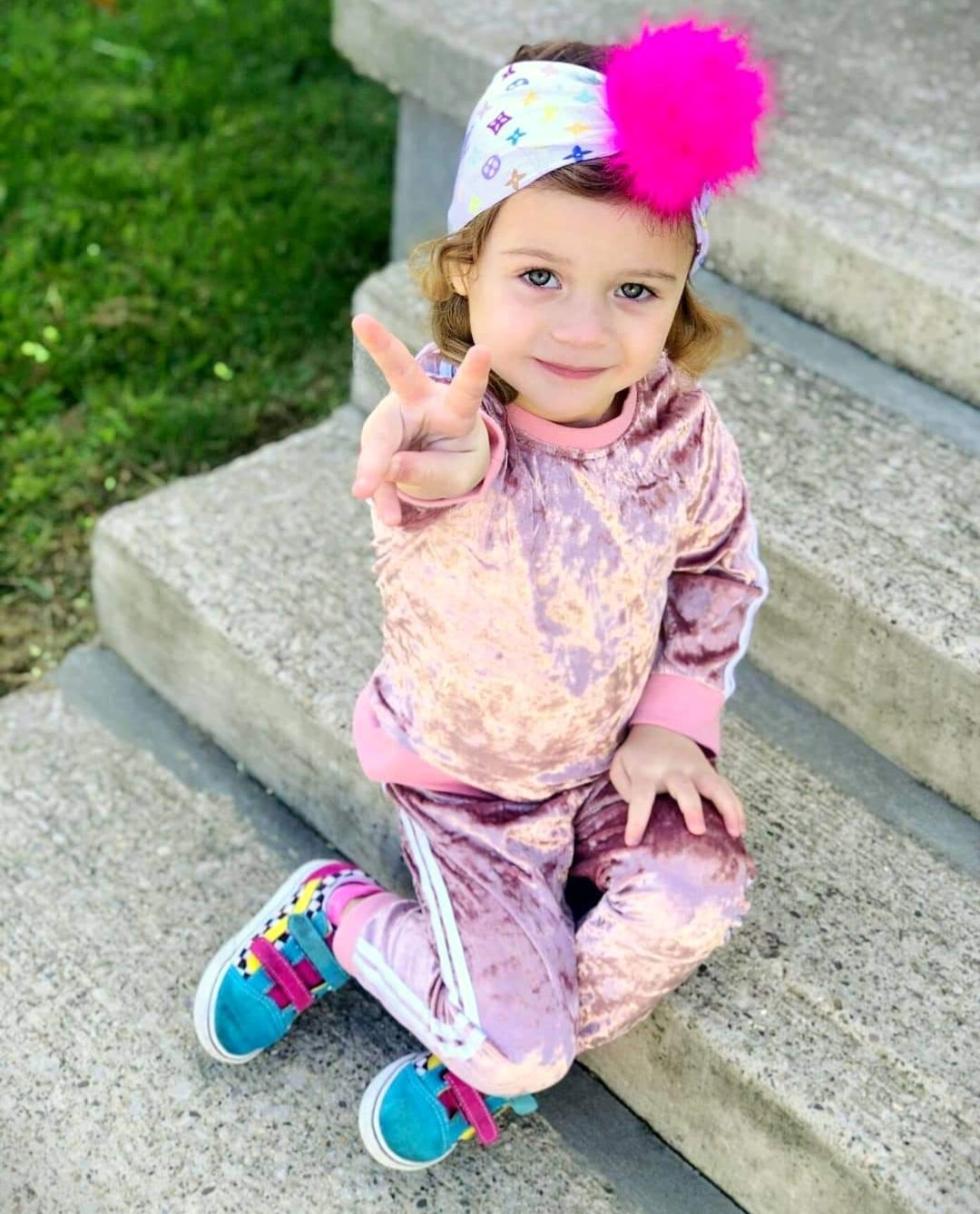 Pink Velvet Tracksuit 1000311