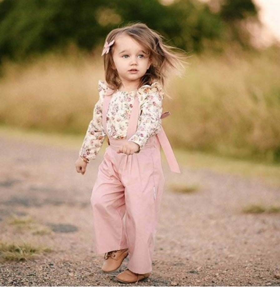 Floral Ruffle Neck Line Top with Pink Dungaree