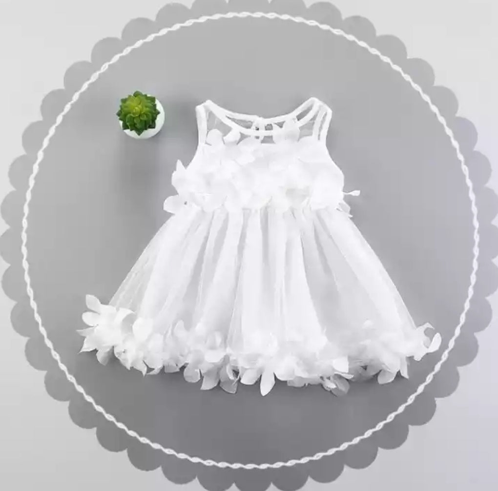 White Flower Dress 1000307