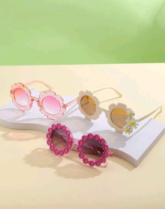 3PSC Daisy Sunglass Set