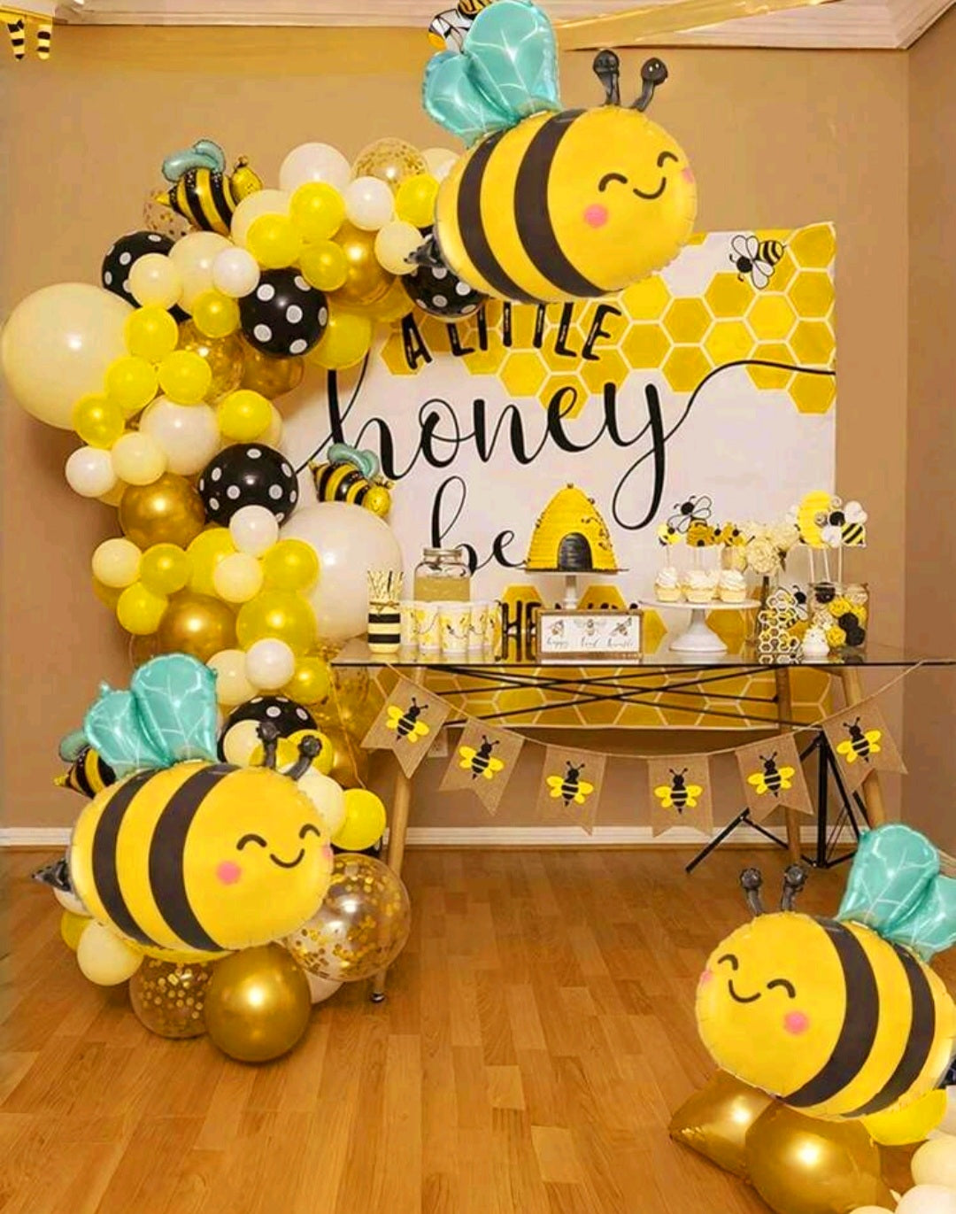 Happy Bee-Day 4PCS Balloon Set 