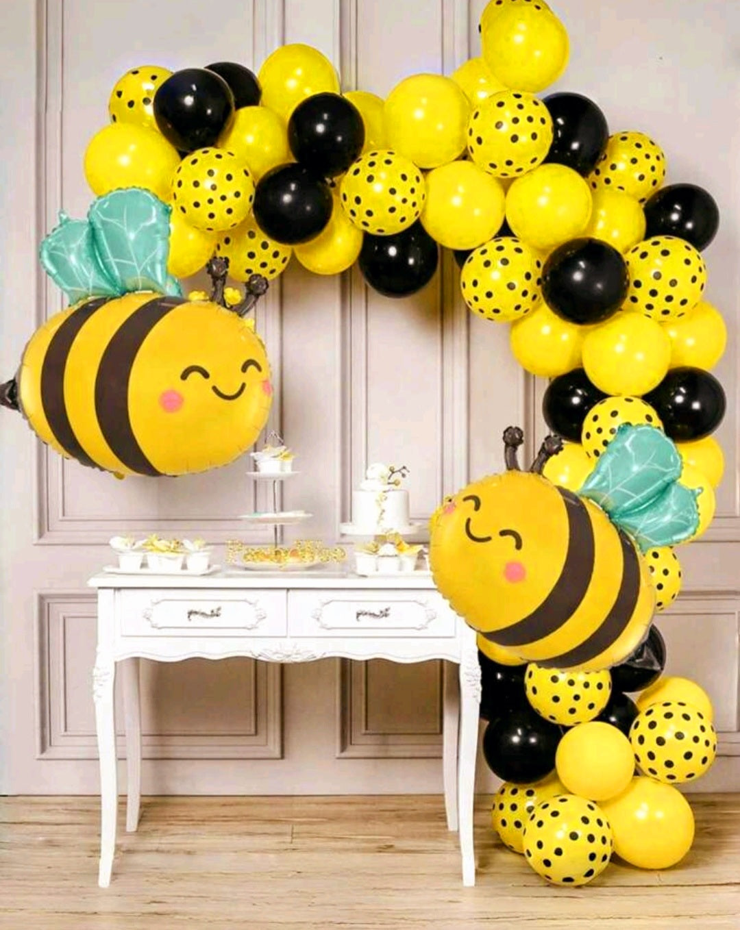 Happy Bee-Day 4PCS Balloon Set 