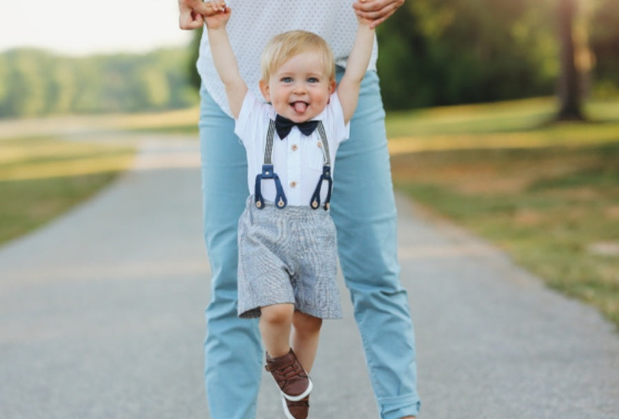 Gentleman Suit White Short Sleeve Shirts with Shorts, Suspenders and Bowtie