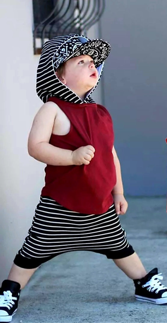 Burgundy Hoodie Sleeveless Top and Striped Shorts 2000139