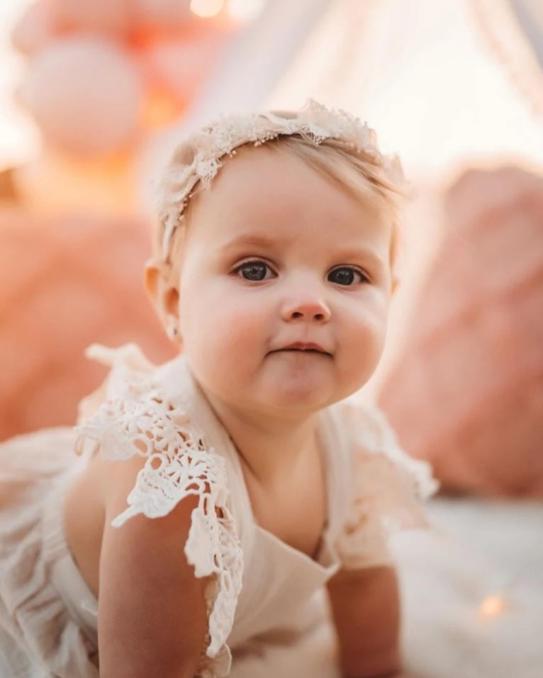 Off White Lace Dress 1000236