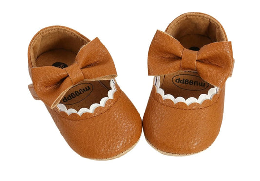 Tan Bowknot Pump