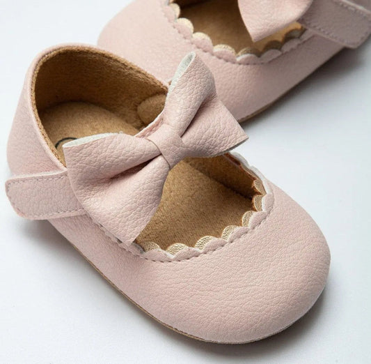 Pink Leather Pumps with Bow