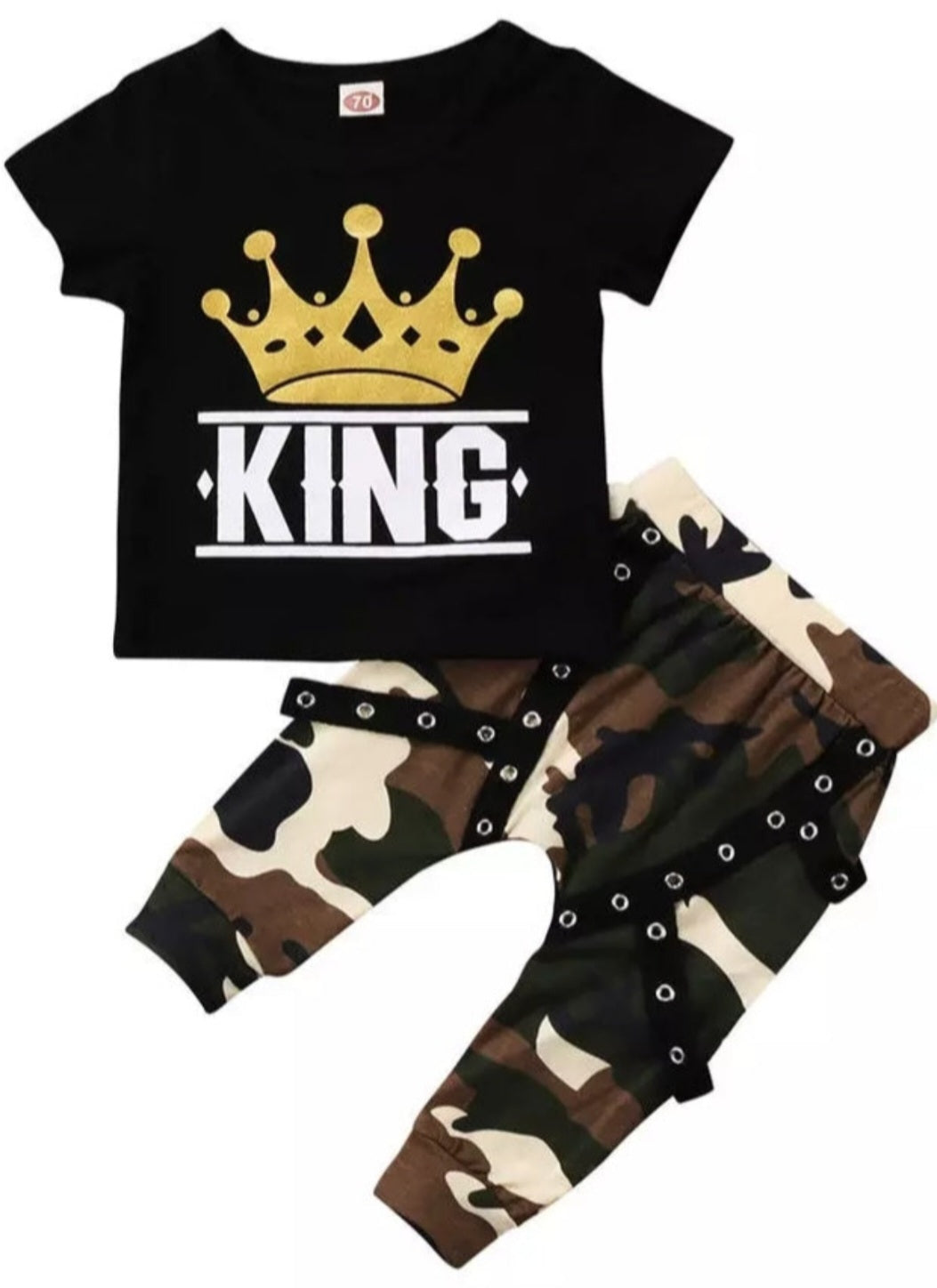 King T-shirt and Camo Pants #200043