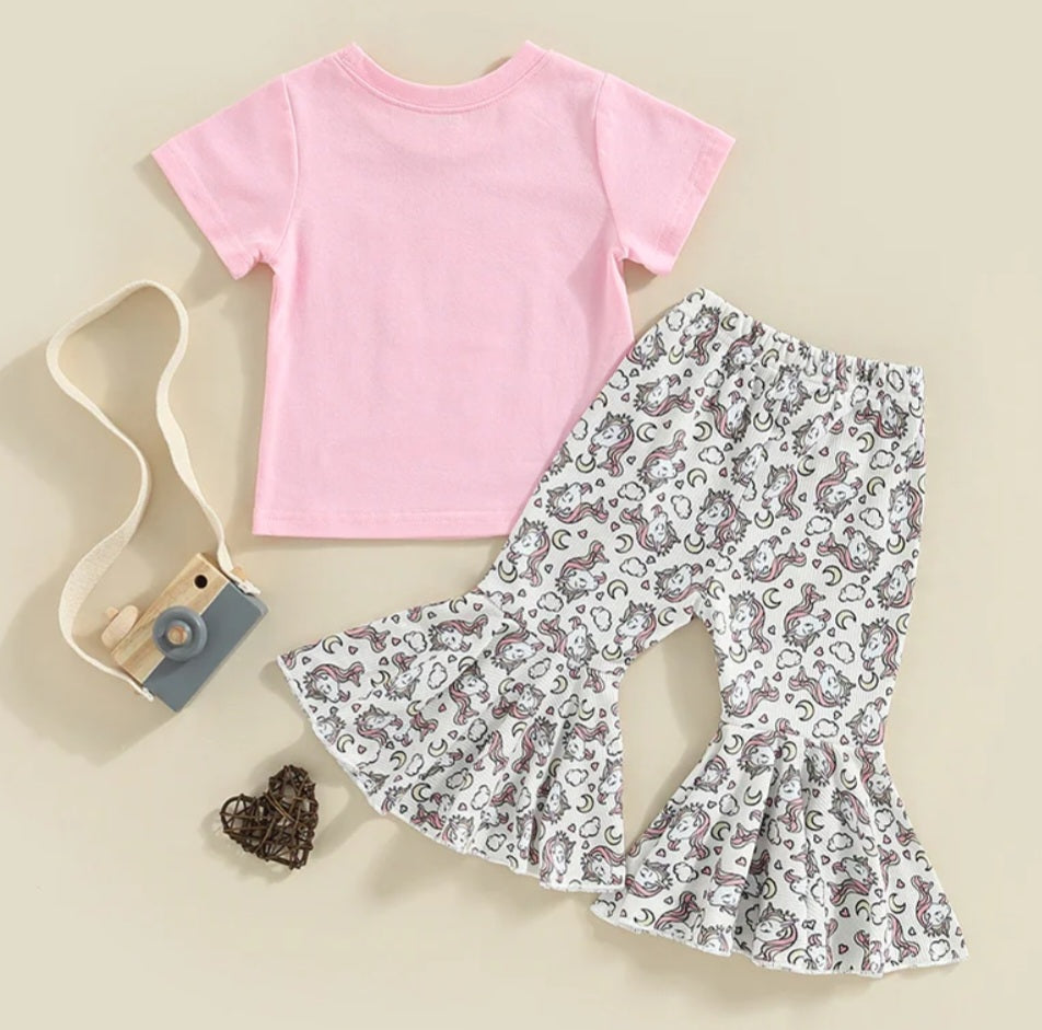 Magical Unicorn Babe T and Bellbottoms 1001173