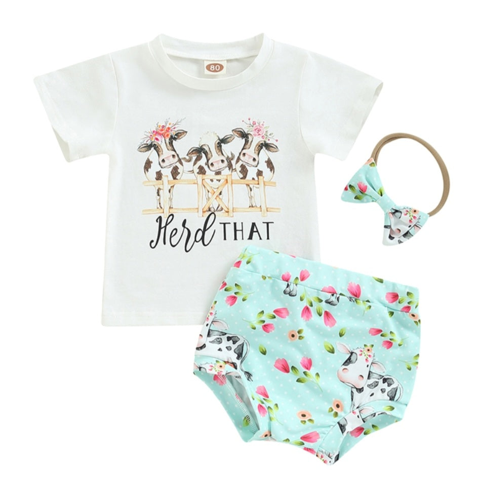 Heard THAT, T-Shirt with Floral Cow Bloomer and Headband