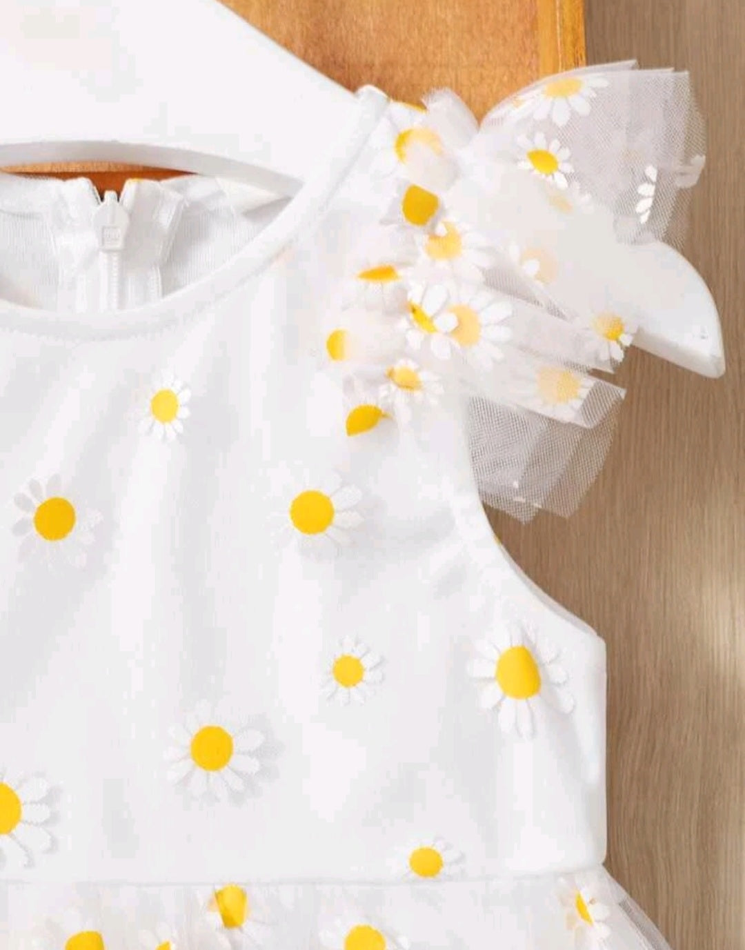 White Daisy Dress Ruffle Sleeve