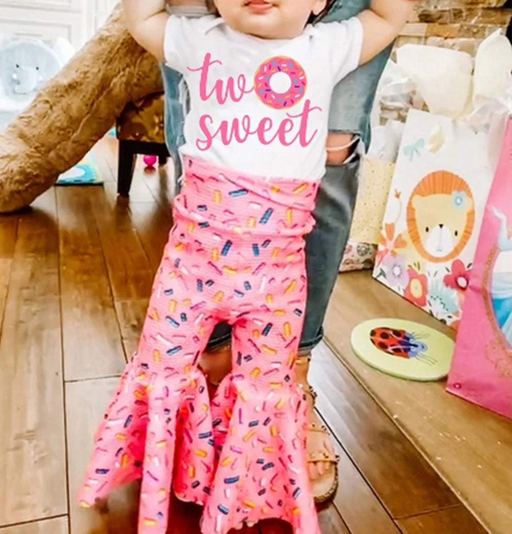 Two Sweet BIRTHDAY OUTFIT, Top, Belle Bottoms and Headband Doughnut #10020040