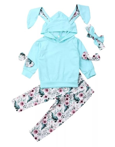 Blue Bunny Floral 10001010