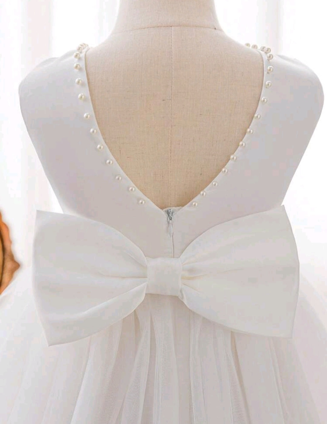 White Special Occasions Dress with Pearls 100082