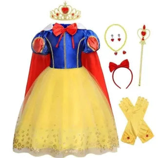 Snow White with accessories